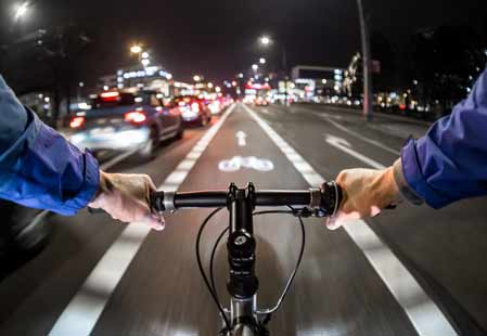 How Pedestrians and Cyclists Can Stay Safe at Night